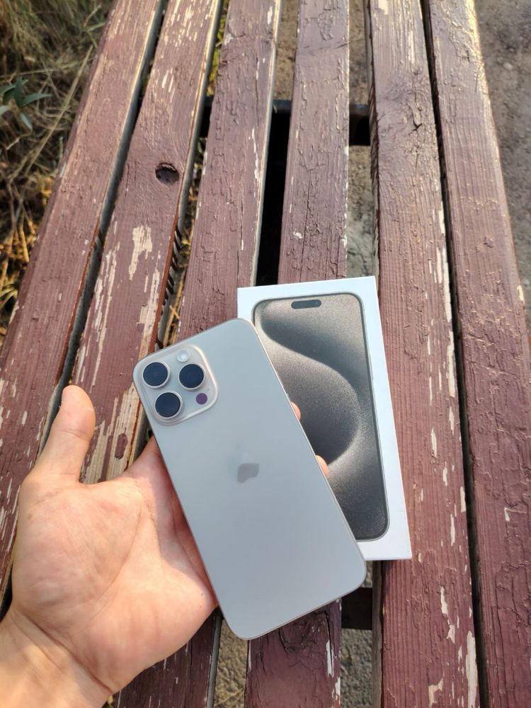 Iphone 15 pro max 256 Gb 90%