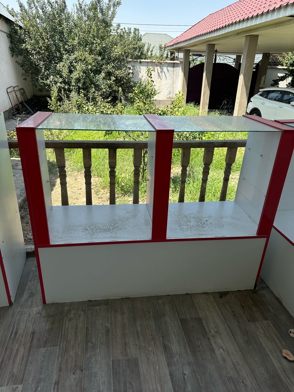Аптекаға полкалар