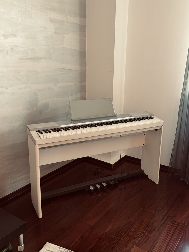 Продам Casio Privia PX-150 – цифровое пианино в отличном состоянии