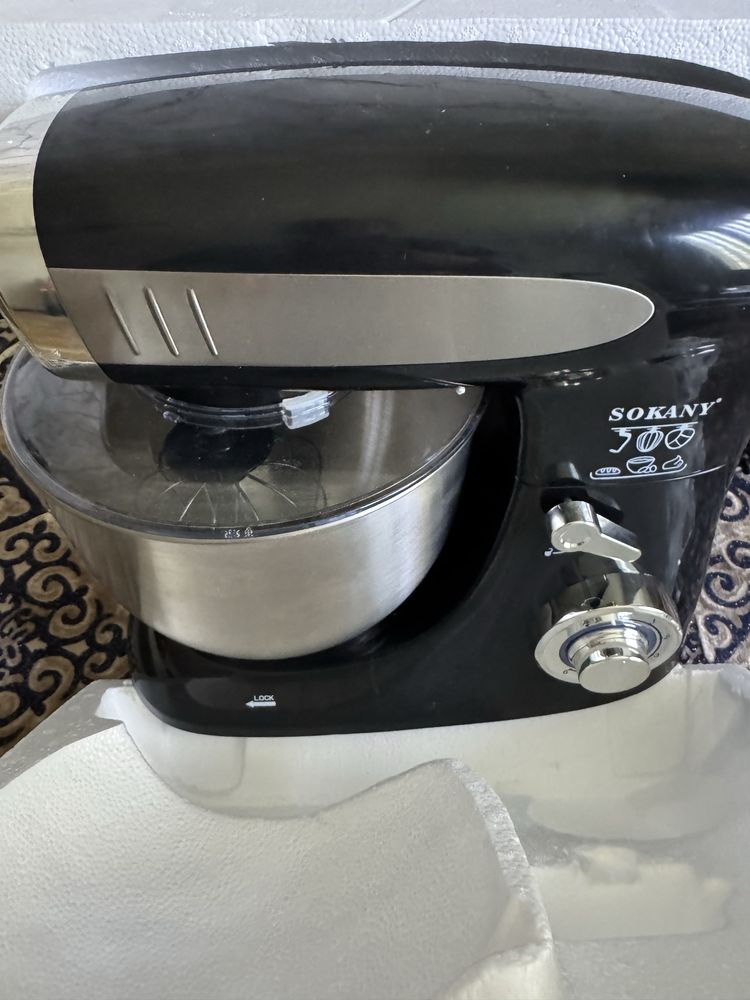 Продам миксер  бытовои для кулинарий