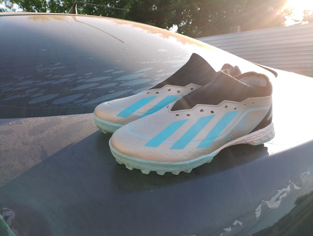 Сороконожки Adidas 37 размера