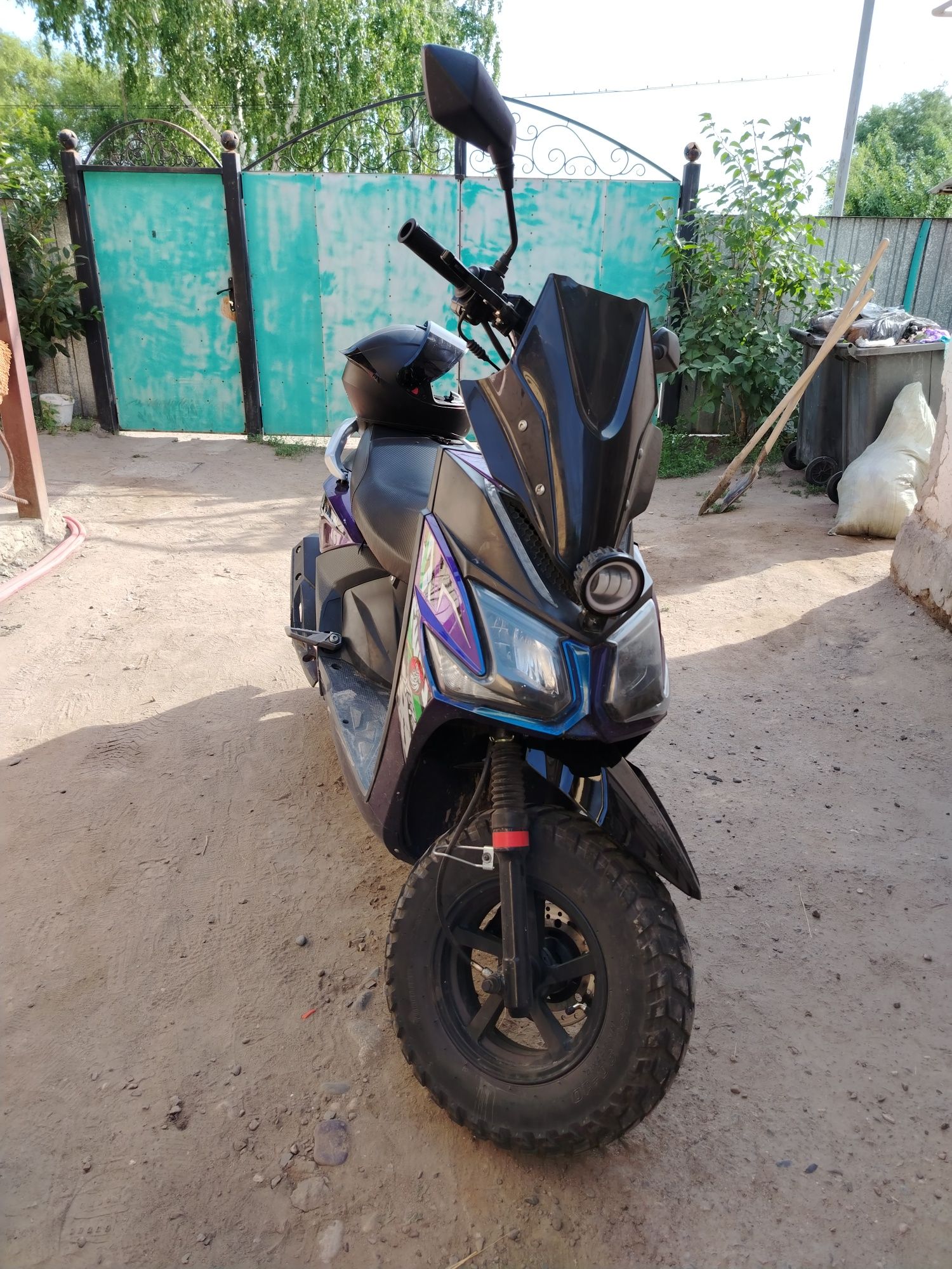 Скутер Самурай 150 cb.