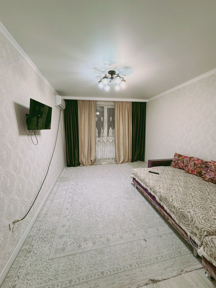 3 комн квартира Алматы арена 27000 т ПОСУТОЧНО