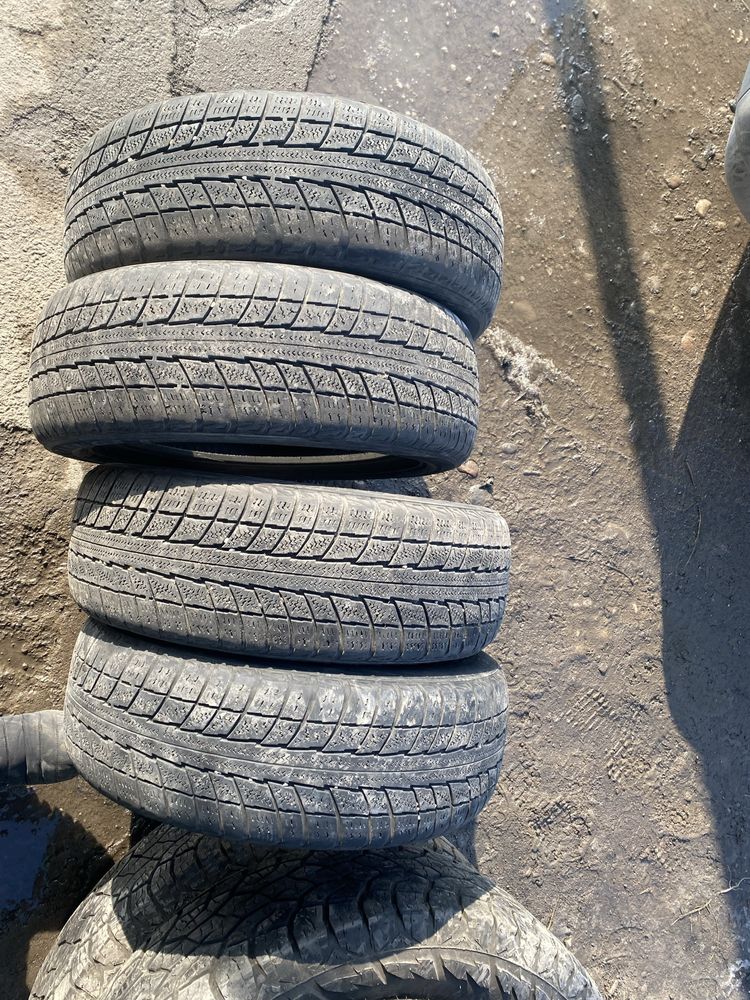 Продам шины 185/60/15
