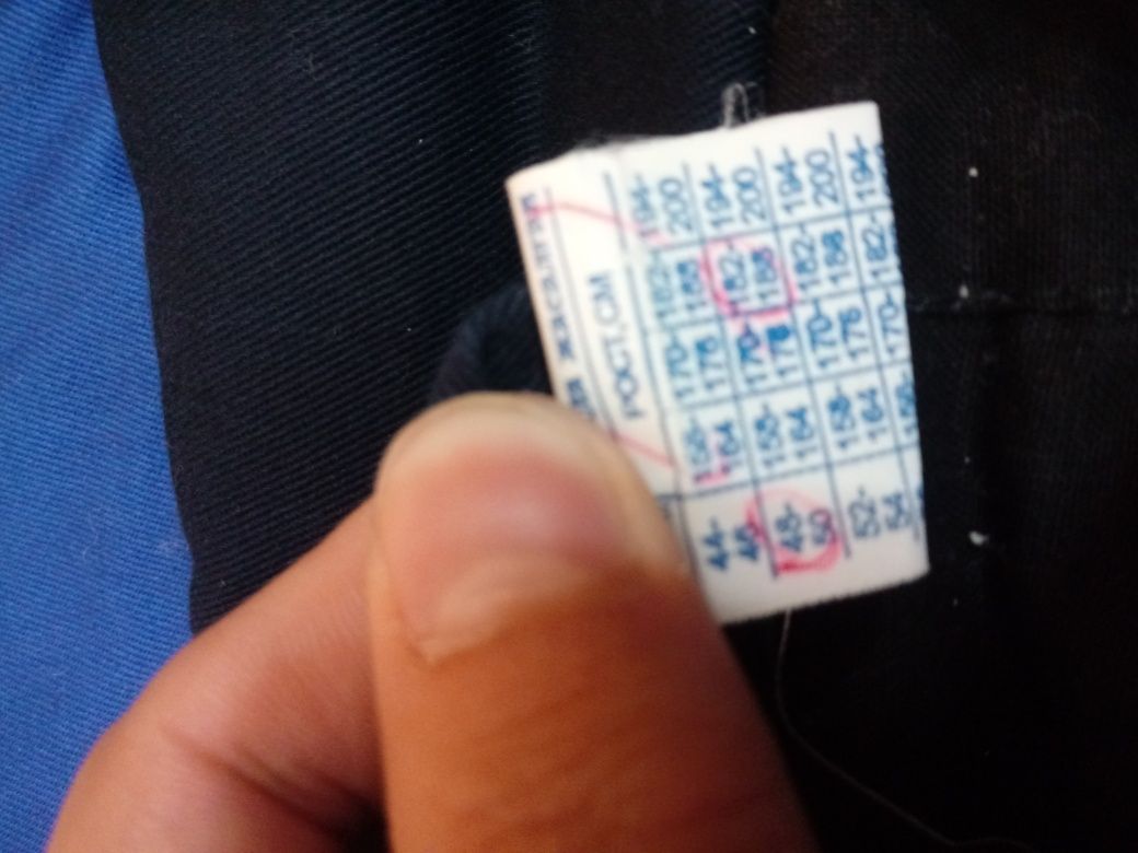 Продам зимнюю спец. одежду, новые резиновые сапаги. 40-41размер