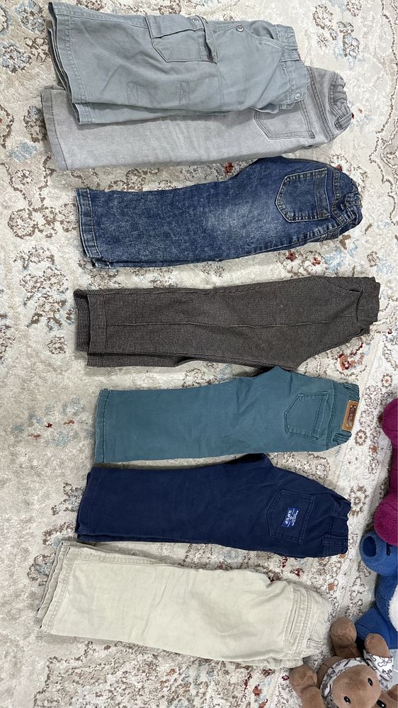 Продам детские вещи на мальчика 2-3-4г.
