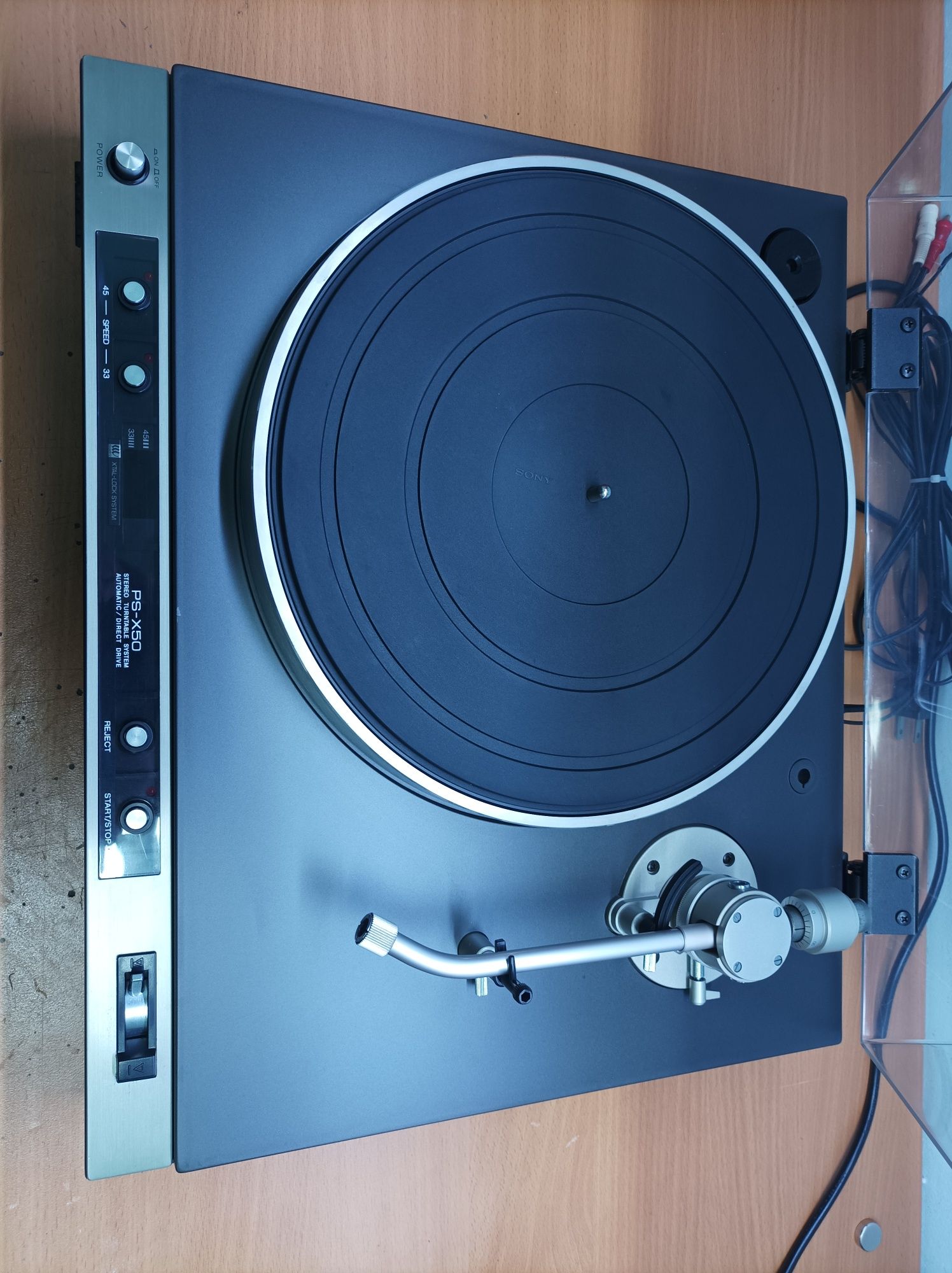 Проигрыватель винила Sony ps x50.