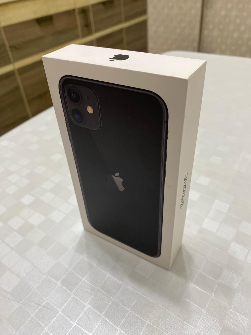 Продам айфон 11, черный цвет