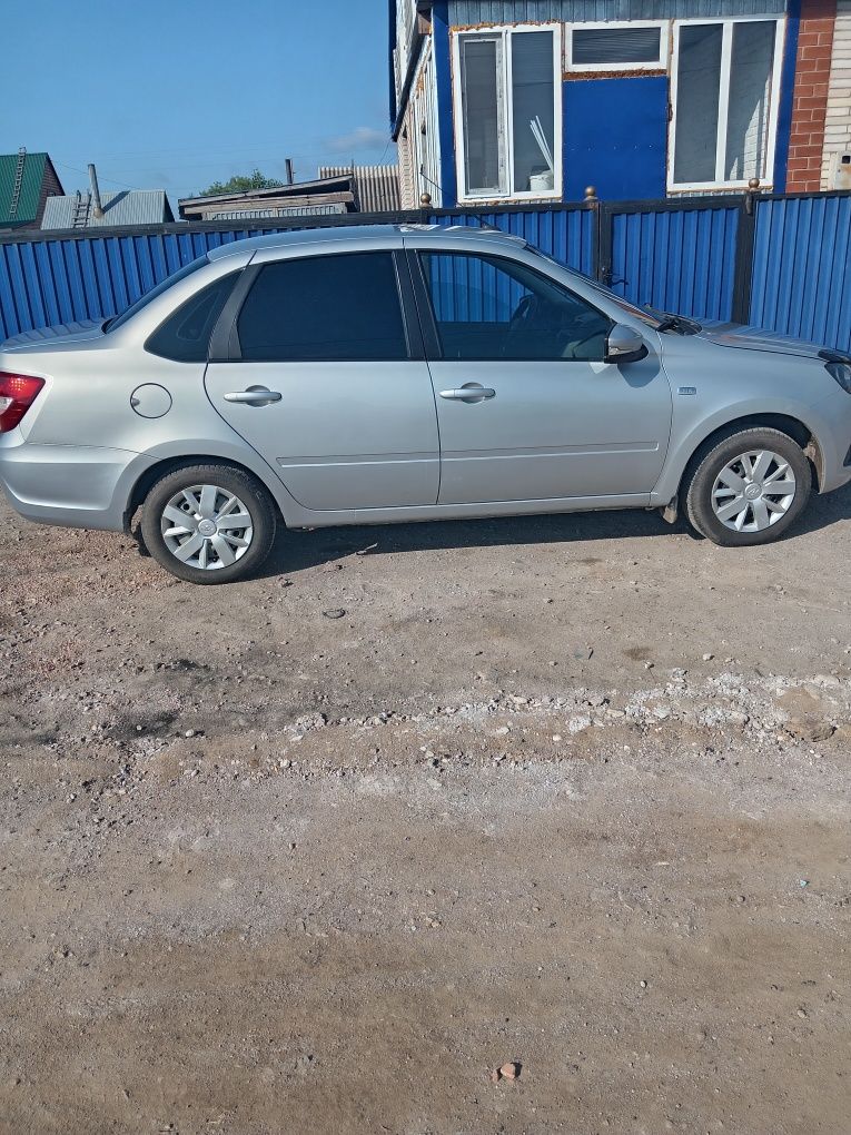Продам лада гранта фл