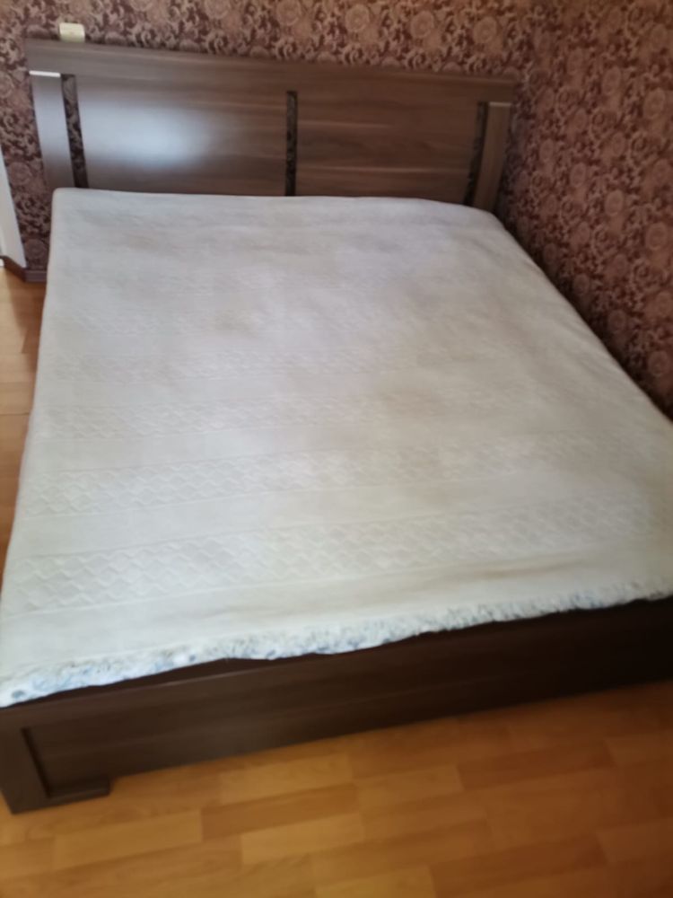Кровать срочно продается