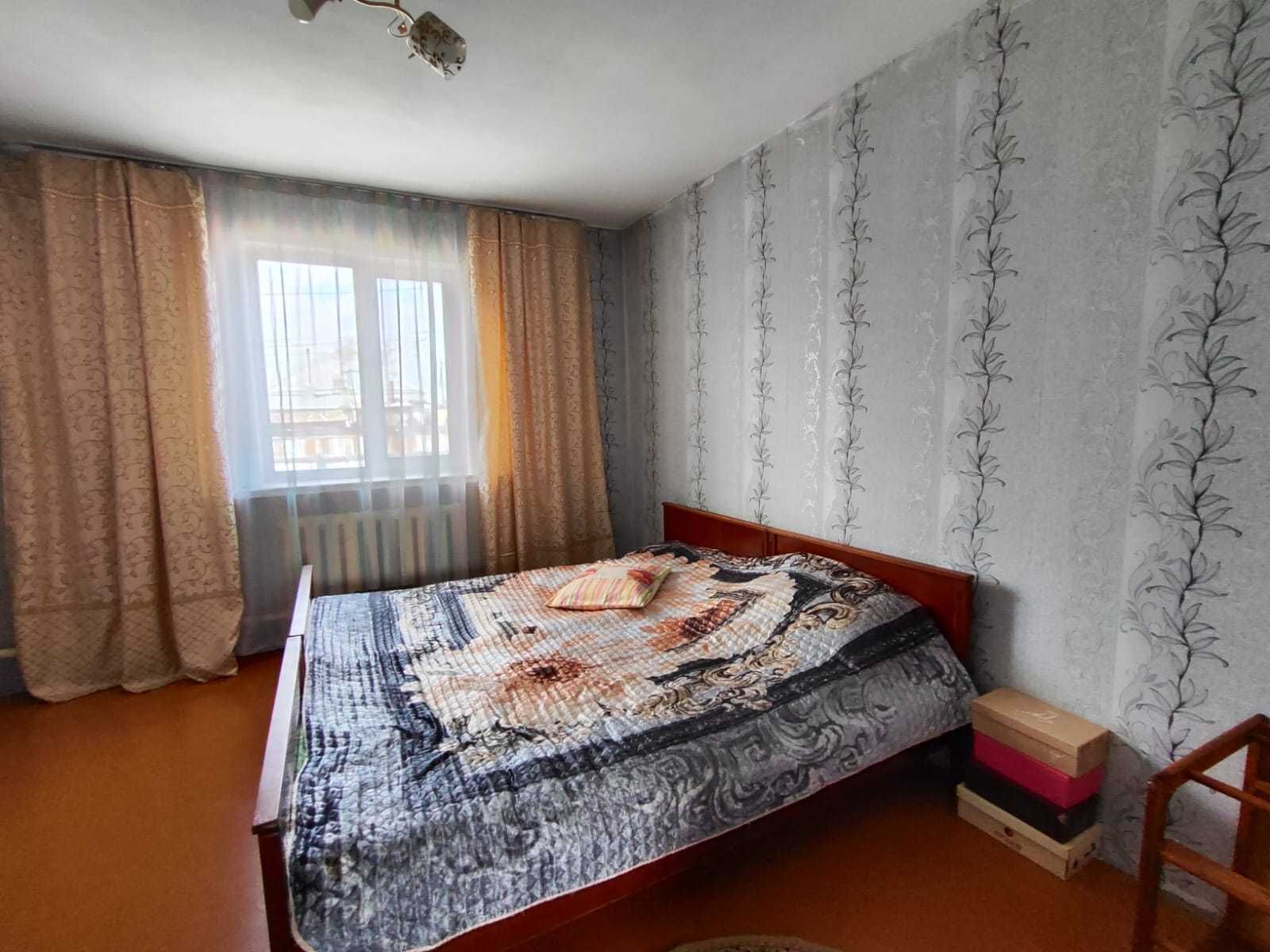 4 комнатный дом. в Рабочем поселке.