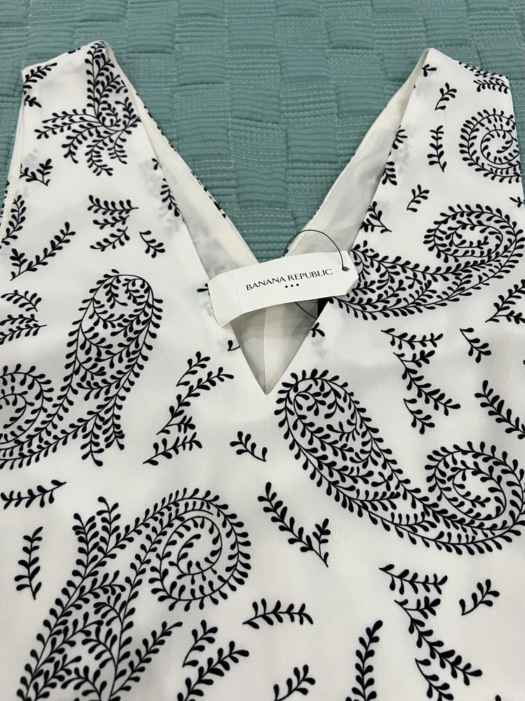 Короткое платье от Banana Republic
