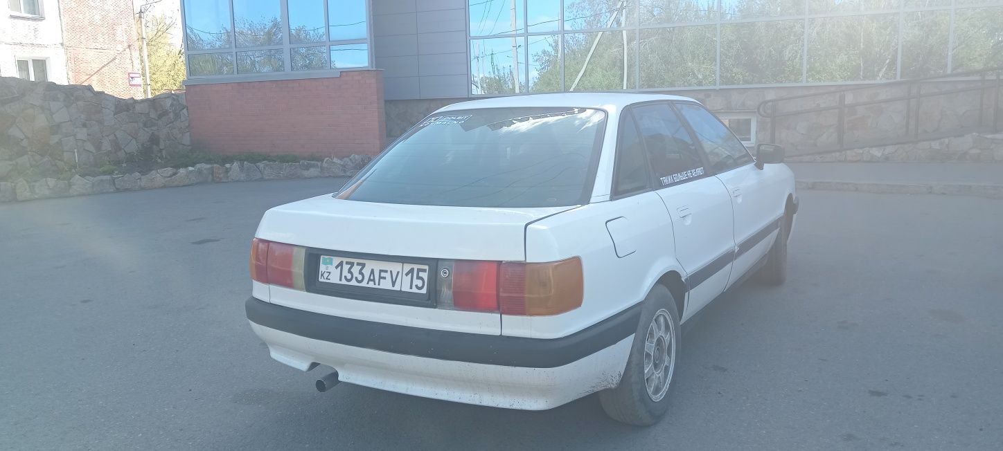 Продам ауди 80 б3
