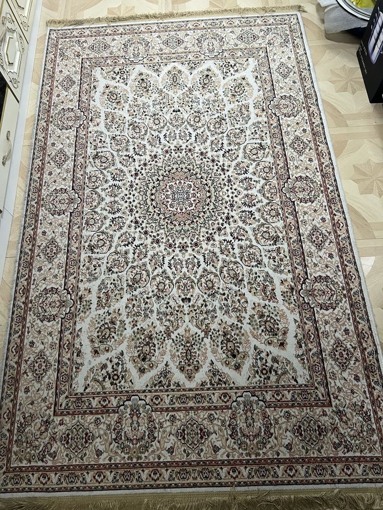 Ковер 1.5/2.3 метра