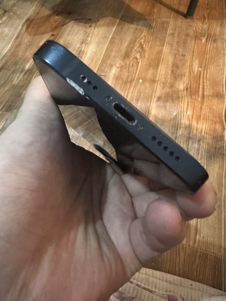 iphone13 128G все работаиет скаропка