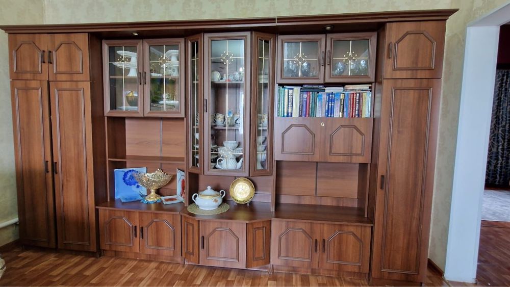 Шкаф, в хорошем состоянии, звоните