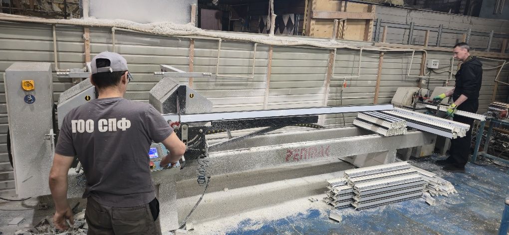Продам станки для сборки окон
