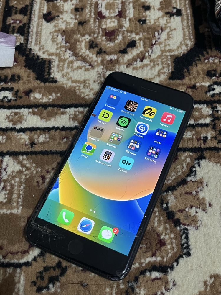 Айфон 8 Plus 64GB