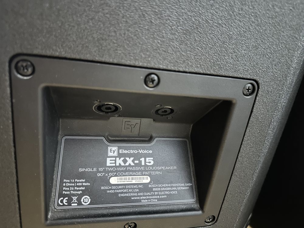 Колонки 2 шт, пассивные Electro Voice EKX15