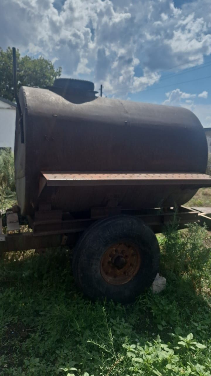 Продаётся цистерна бочка