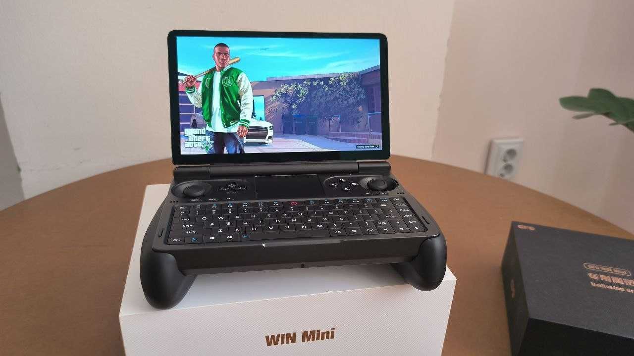 GPD Win Mini ОЗУ 32Gb/SSD 2Tb Как новый в идеале