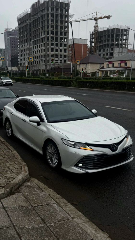 Аренда авто Zeekr Lx570 Lc200
