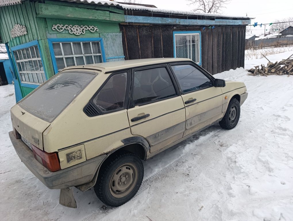 Продам машину ваз 2109