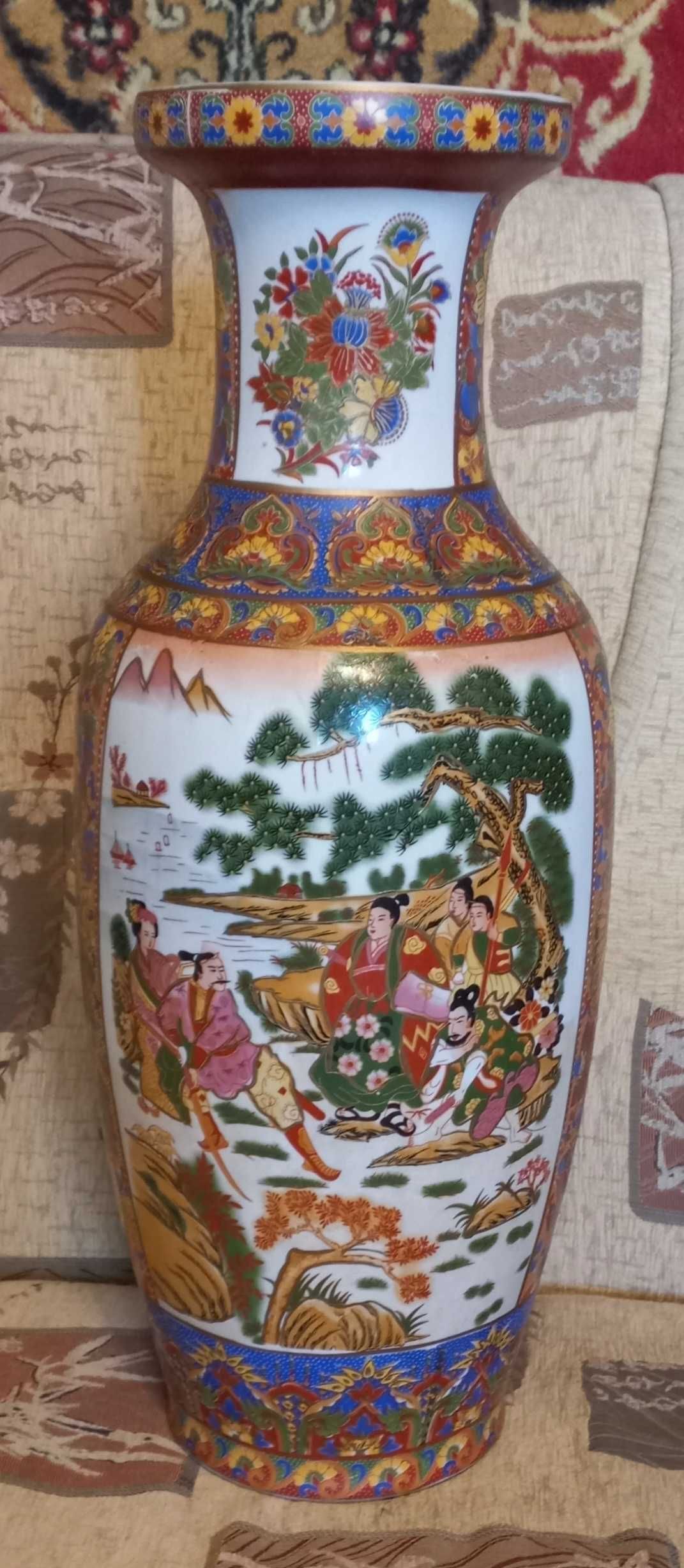 Ваза (Китайский фарфор)