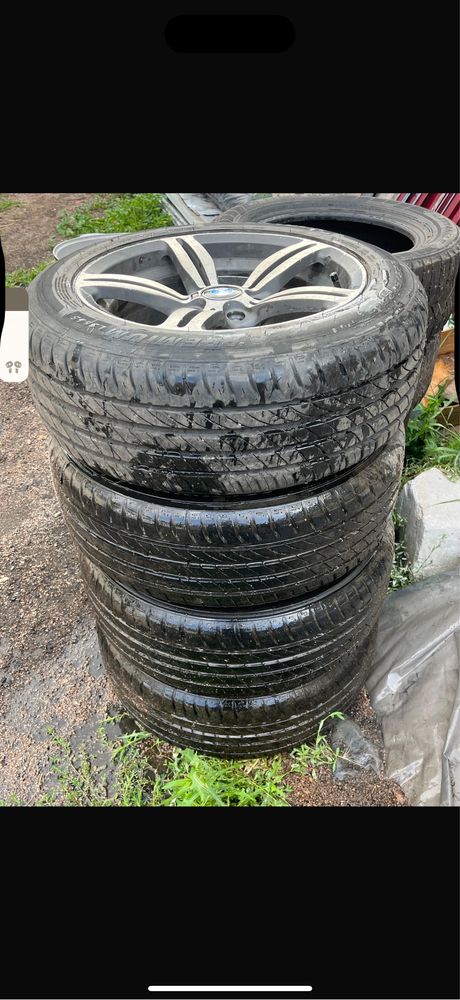 Продам Диски на R17 255/55  Резина новая есть торг