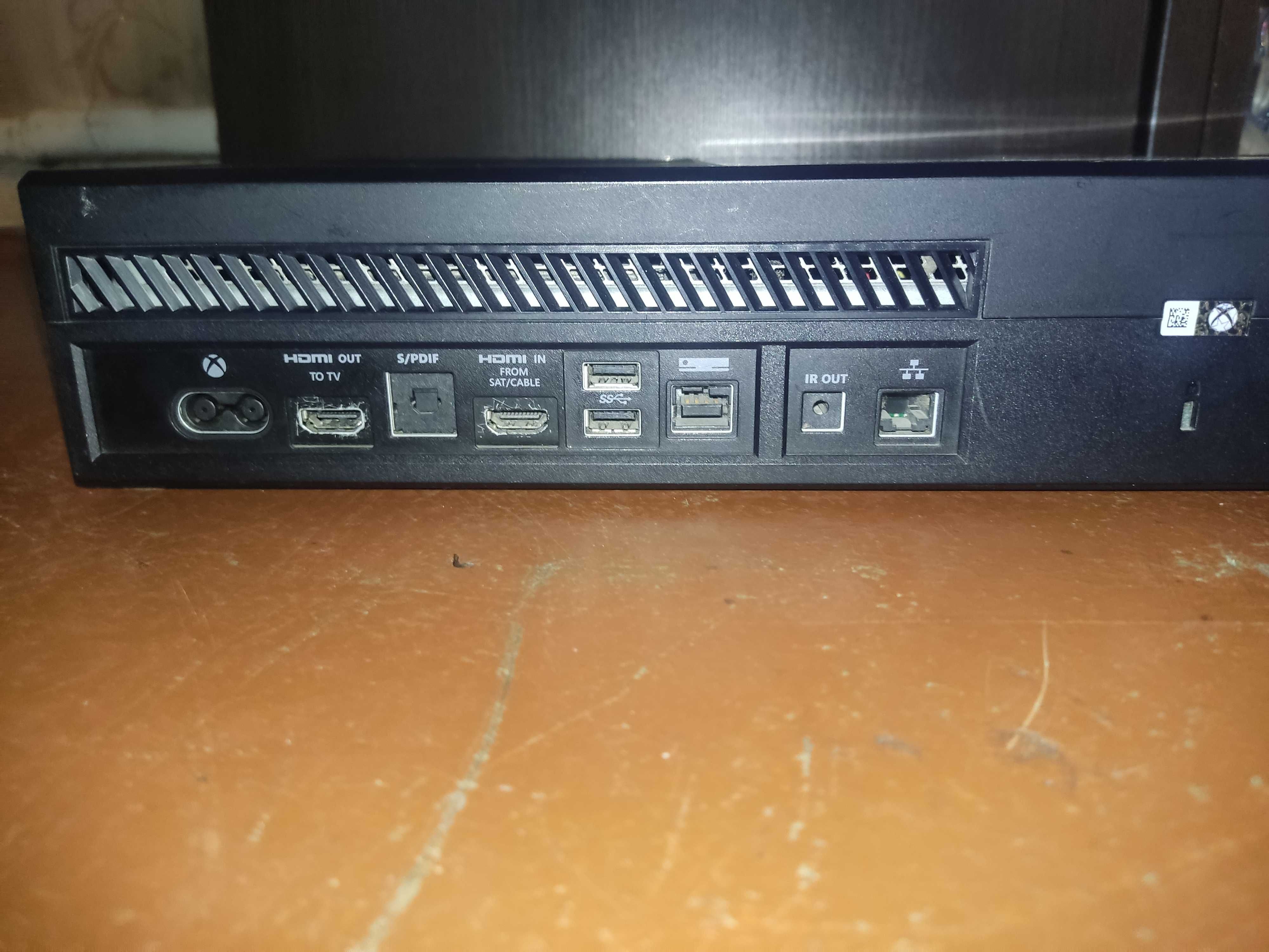 Приставка Xbox One S