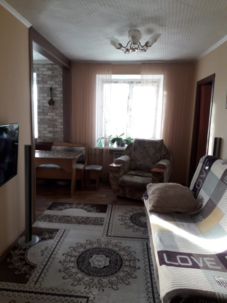 Продам 3 комнатную