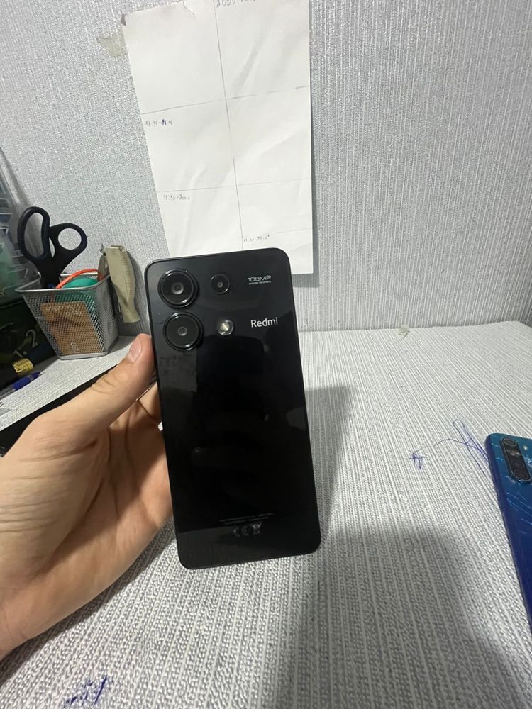Продам Redmi Note 13