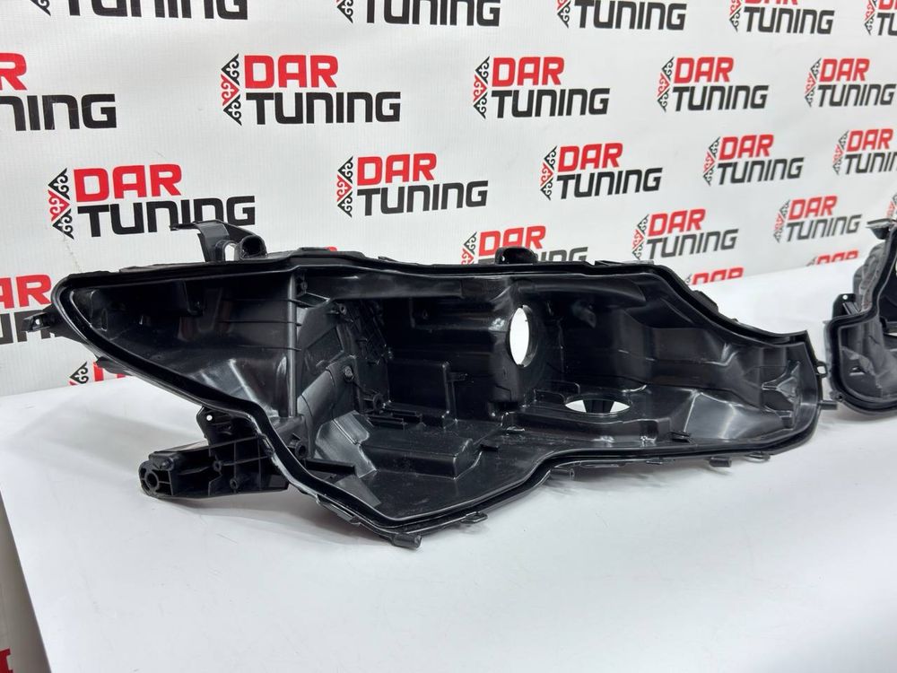 Корпус фары Toyota Camry 70