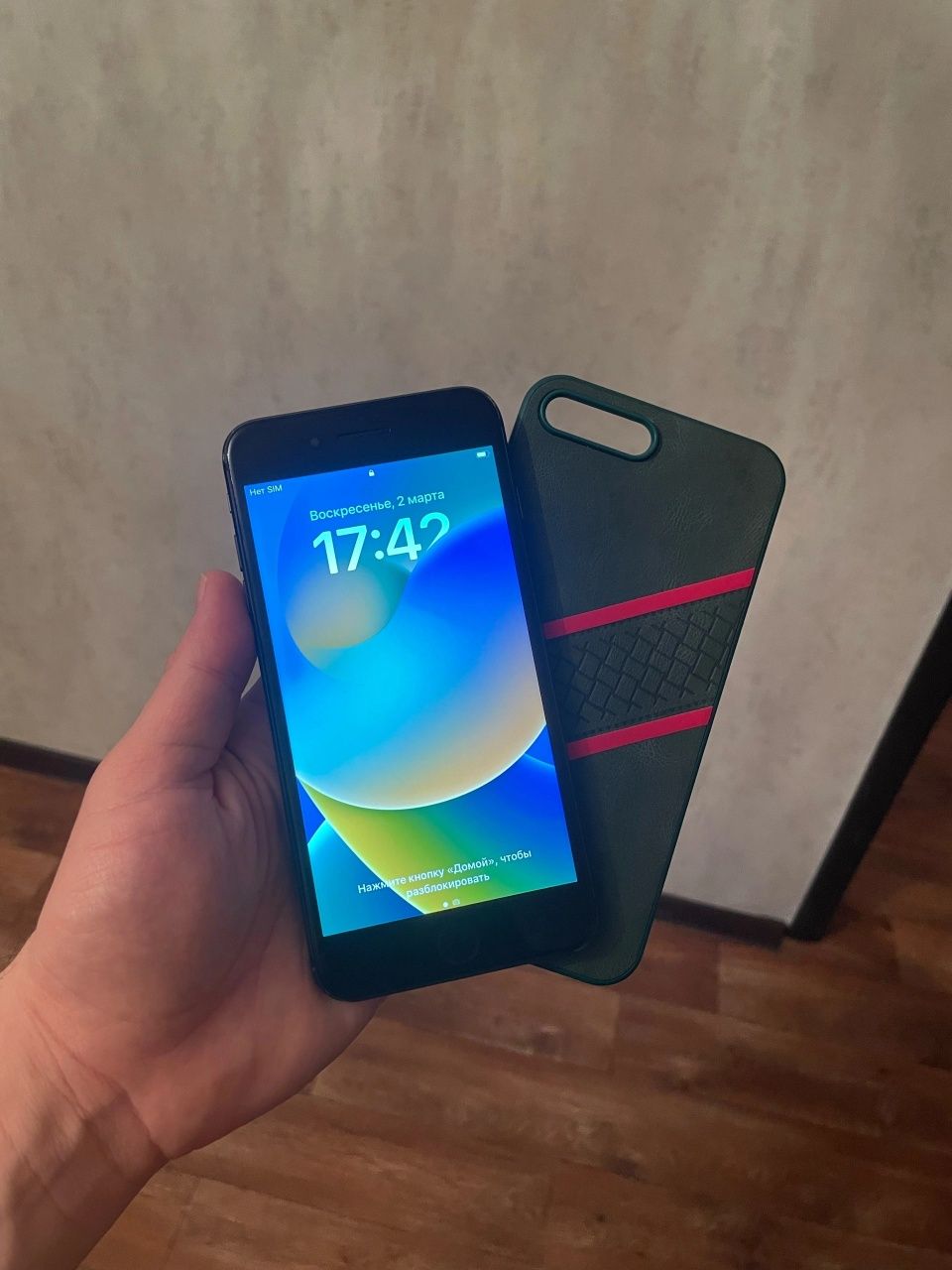 Iphone 8 поюс 64gb айфон