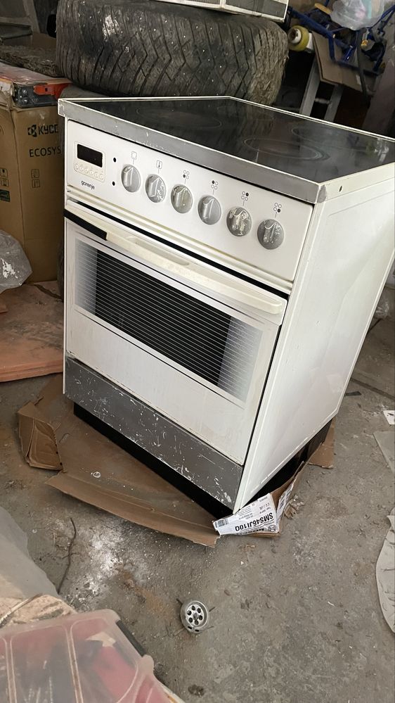 Продам электроплиту