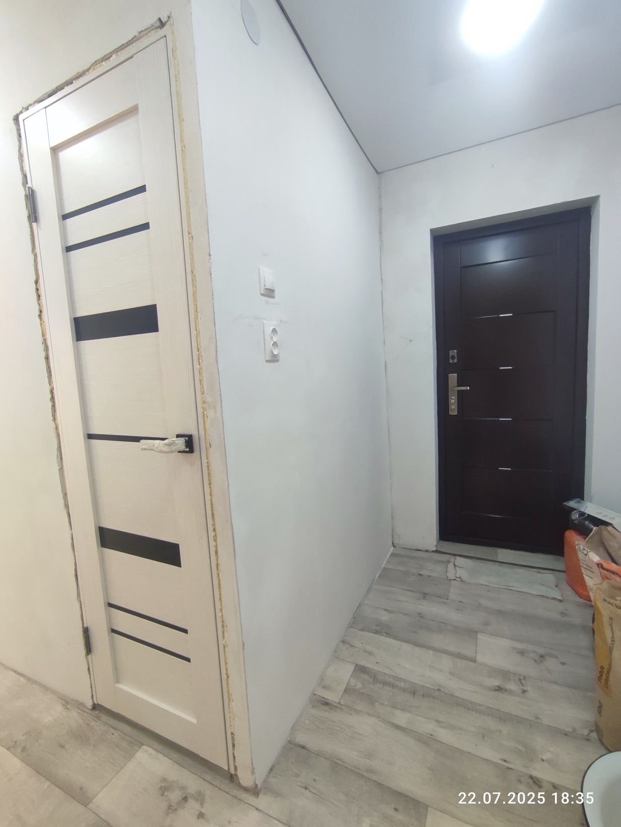 Продам 2х комнатную квартиру на 7 районе