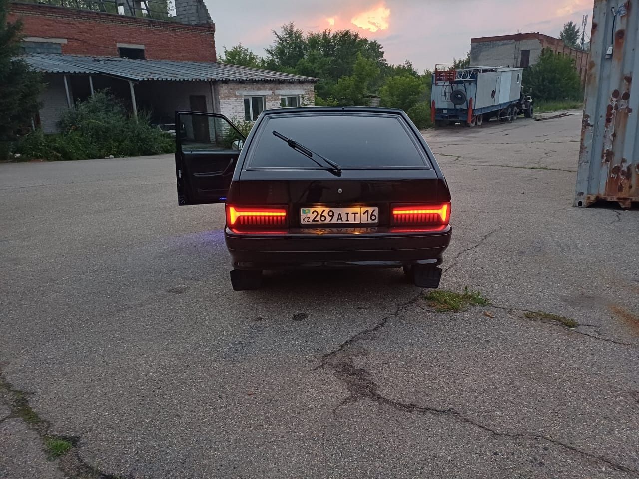 Автомобиль Lada 2014