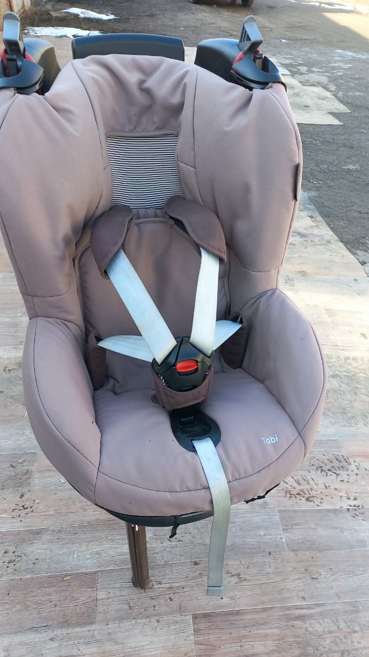 Автокресло maxi-cosi Tobi