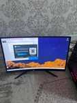 Продам изогнутый игровой монитор 144 гц