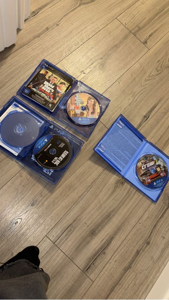 Продам игры на PS4
