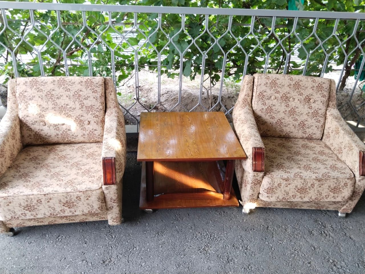 Продам мебель. В хорошем состоянии.