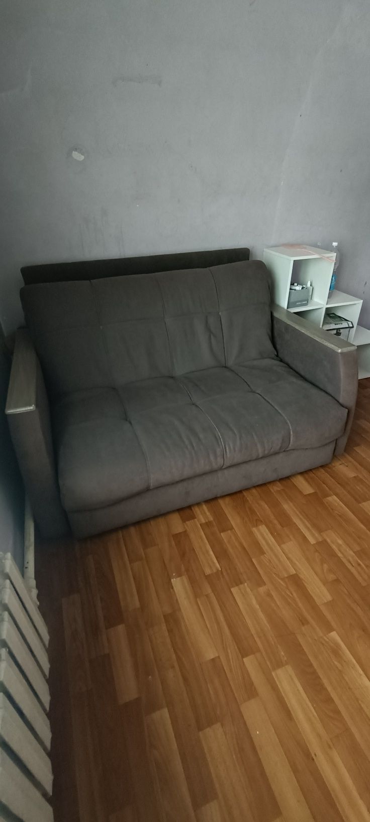 Продам кресло кровать, очень классный и мягкий.