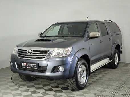 Фара на Тойота Хайлукс 12-/ Toyota Hilux 12-