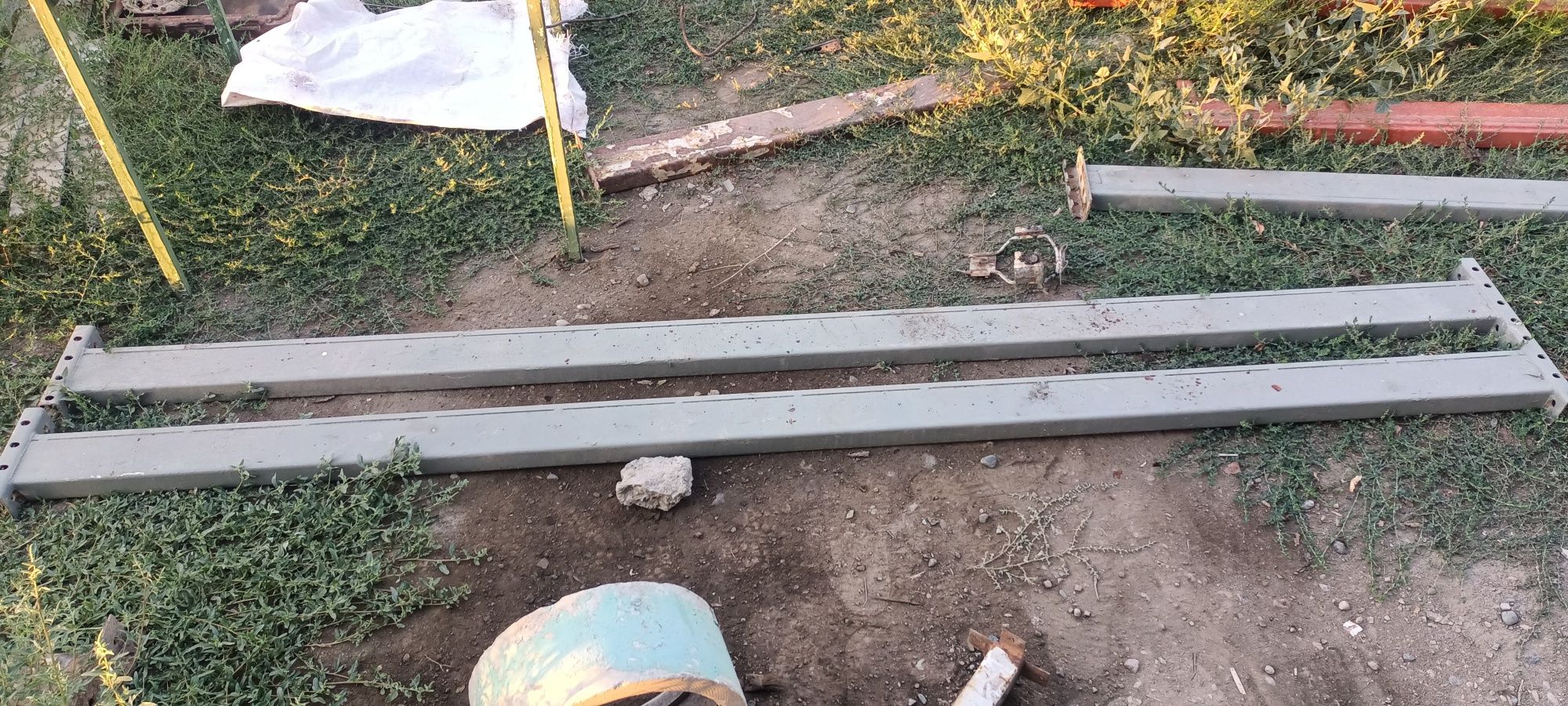 Продам стойку для забора