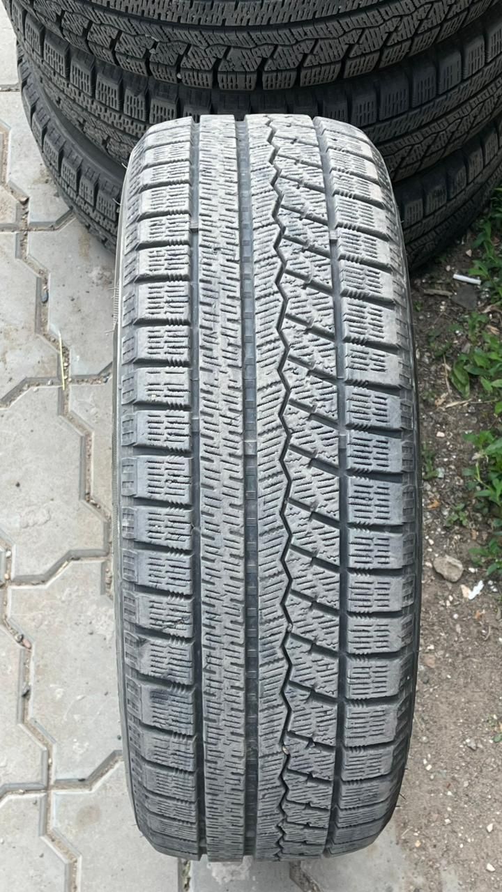 Продам шины всесезонные