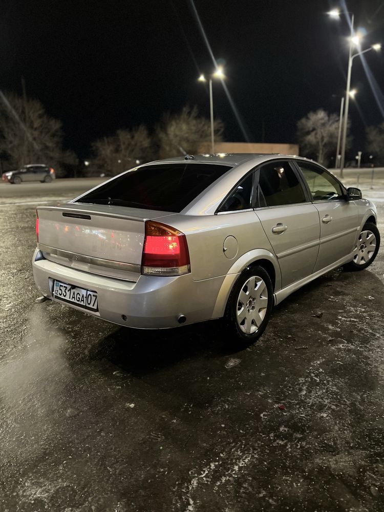 Срочно продам иле обменю свой автомобиль