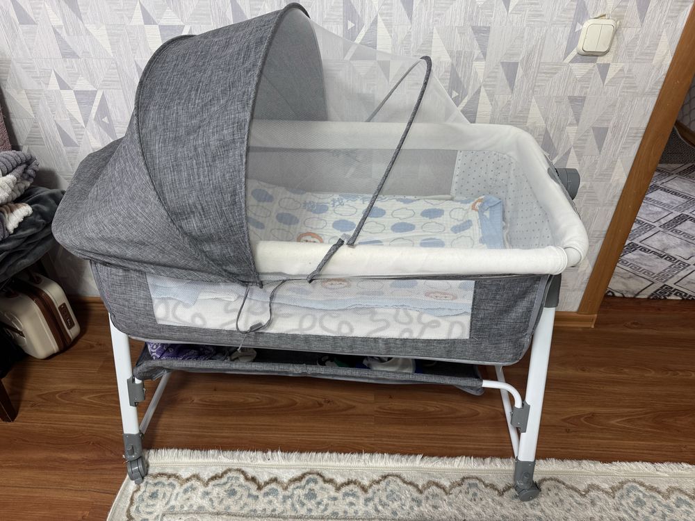 Продам кровать детскую