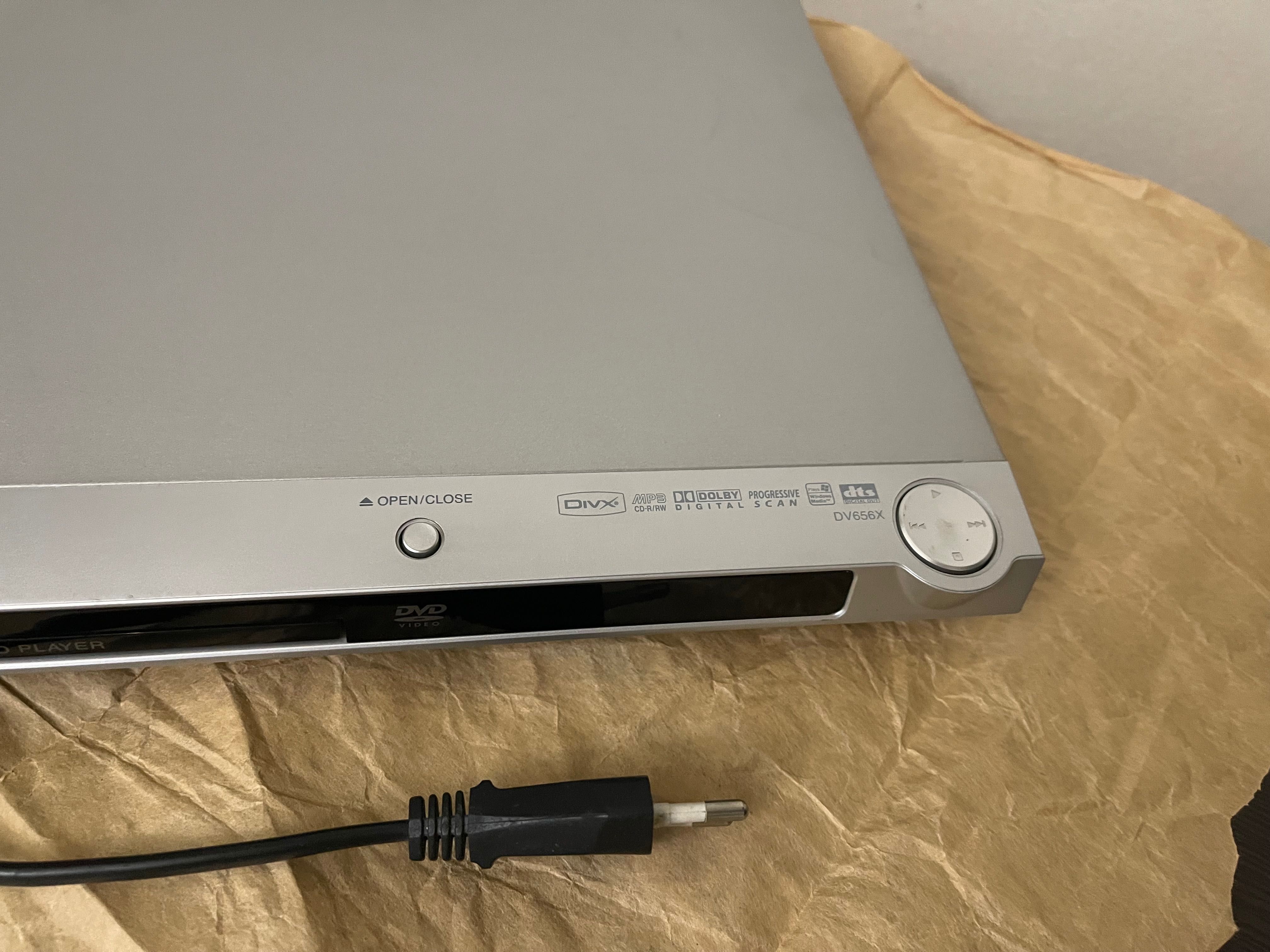 LG dvd/vcd/cd проигрыватель