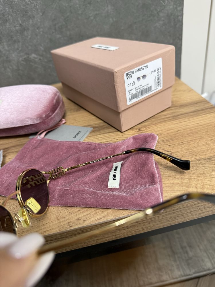 Очки Miu Miu 2025