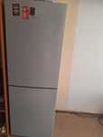 Холодильник  Midea